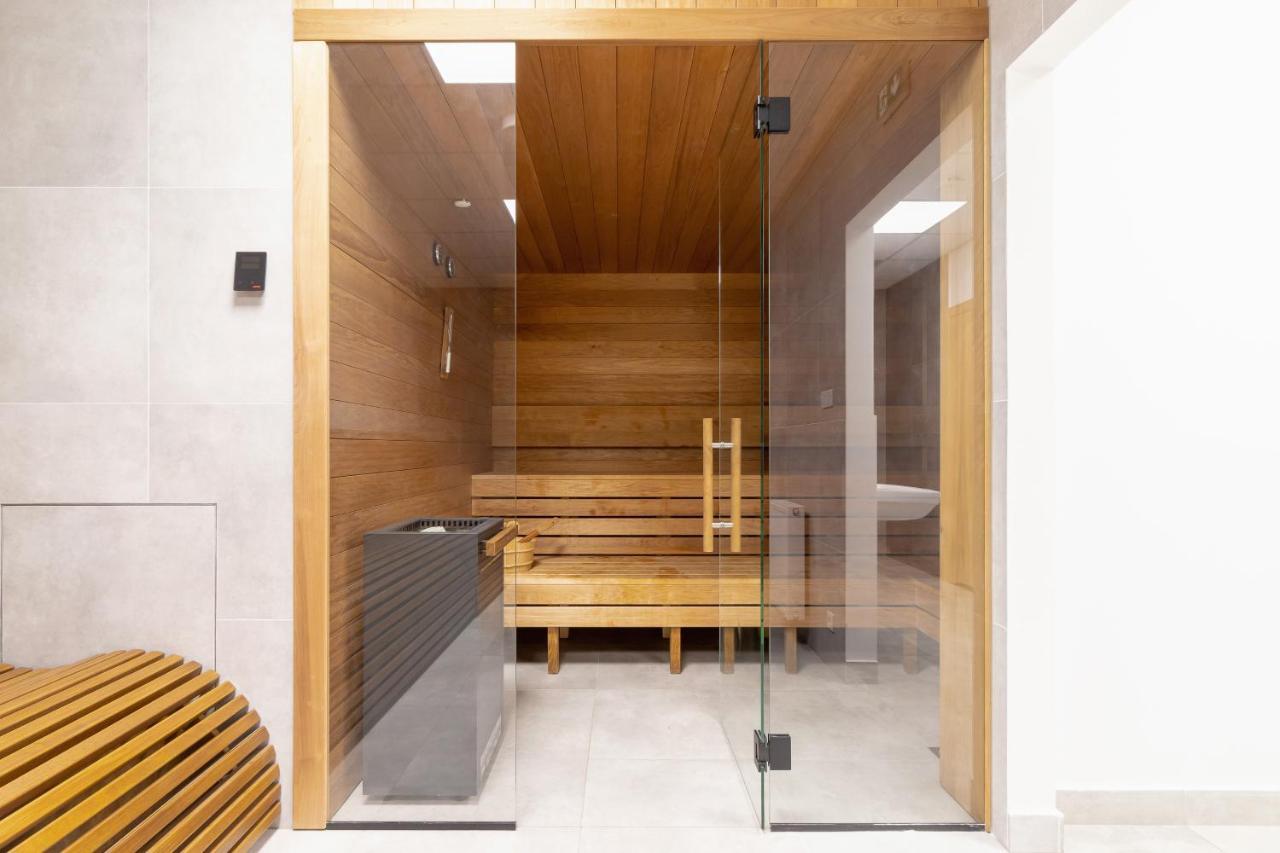 Cozy Studio Apartments Sauna & Ac Krakow By Noclegi Renters Екстер'єр фото